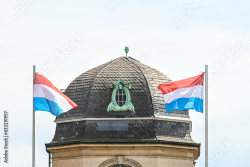 Grand duché Luxembourg drapeau