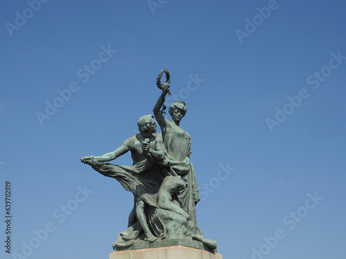 Ponte Umberto I bridge statue in Turin