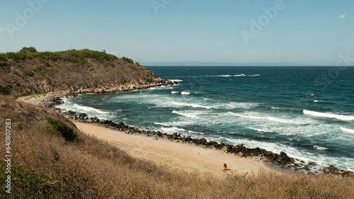 Bułgaria, Cape Akra Fortress, plaża bez ludzi, cisza, fale na brzegu, wybrzeże, skały, kamienie