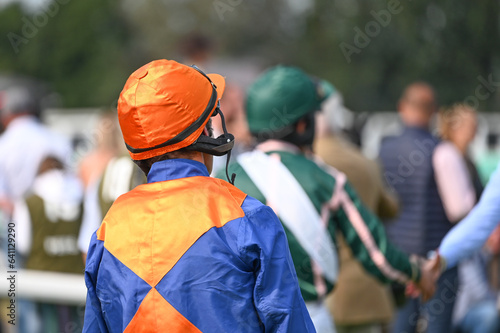 jockey course hippique chevaux