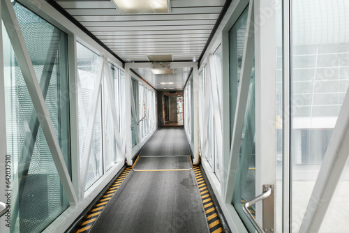 A gangway or walkway to enter an international airport