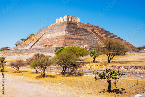 Pirámide en el Museo del Sitio El Cerrito es una zona arqueológica en El Pueblito, Corregidora, Querétaro. Presenta la historia de la cultura Tolteca 