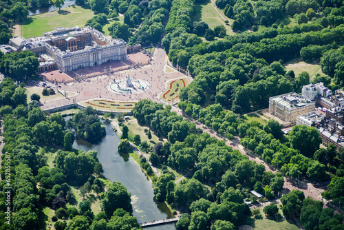 London Buckingham Palace, The Mall & Green Park Aerial View Landmarks and Skyline on a Sunny Day English British United Kingdom Tourist tourism site Capital City Helicopter Drone