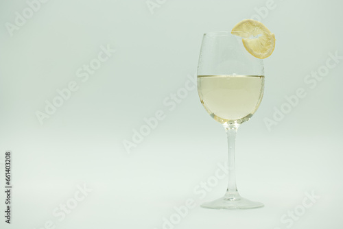kieliszek, białe wino, napój, picie, szkło, na białym tle, plaster cytryny, alkohol, drink, 