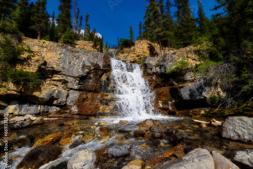 Tangle Falls