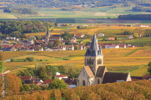Ville-Dommange, village de Champagne, classé premier cru