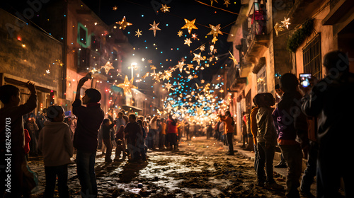 Celebración Luminosa: Posada y Felices Momentos gente en la calle celebrando una posada navideña
