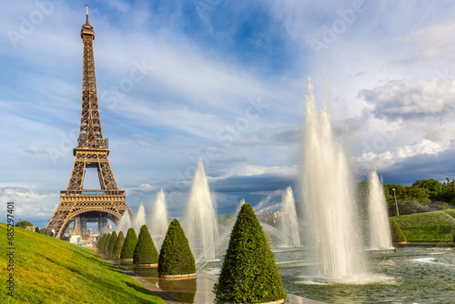 Eiffel Tower and fountains of Trocadero in Paris at sunset, France