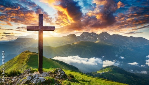 kreuz jesu christi ostern auferstehungskonzept christliches kreuz auf einem hintergrund mit dramatischer beleuchtung farbenfrohem sonnenuntergang in den bergen wolken und himmel generative ai