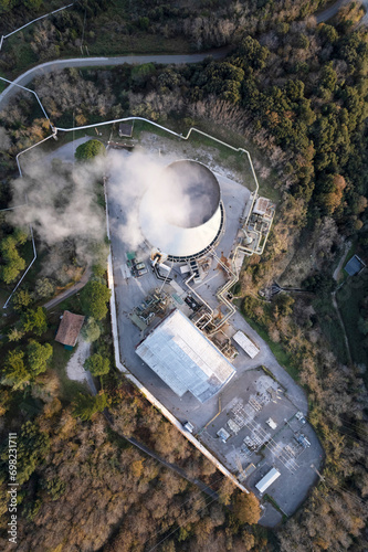 Industrial exploitation of boraciferous blowholes in the Monterotondo Marittima area