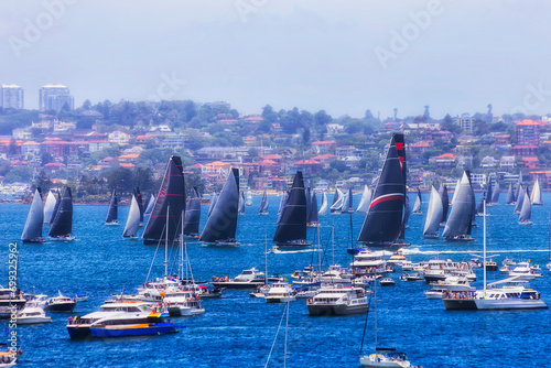 Sydney Hobart Yacht race maxis side
