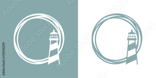 Logo Nautical. Marco circular con líneas con silueta de torre marítima en puerto. Faro de luz