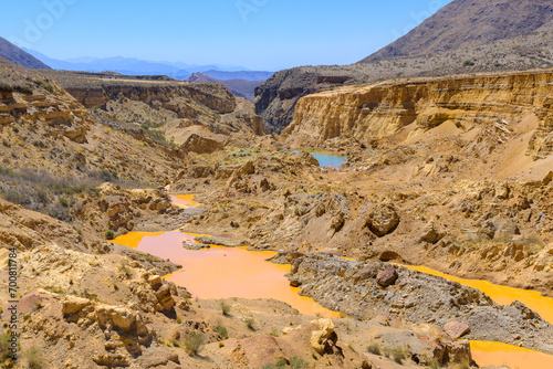 Vista panorámica de cañón montañoso - Cañón del Ocre - Chilecito - La Rioja