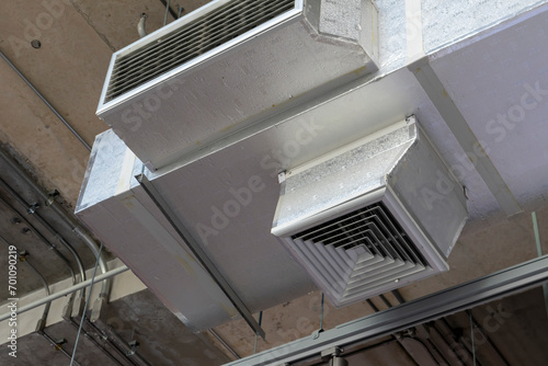 air conditioning system,air ducts, airway structure, interior air system, and air conditioning system