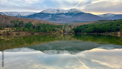 el moncayo reflejado