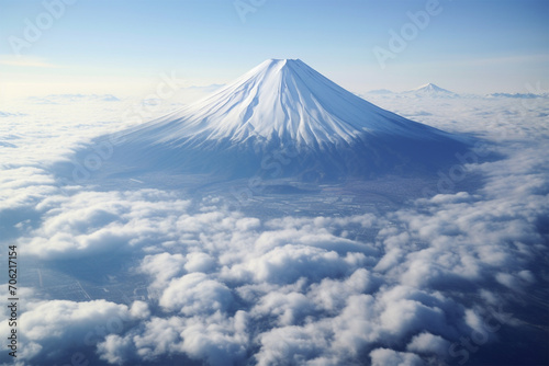 空撮・冬・雲海の中の富士山