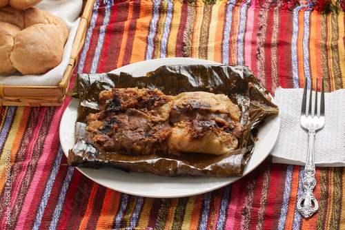 Tamal negro (dulce), plato típico guatemalteco