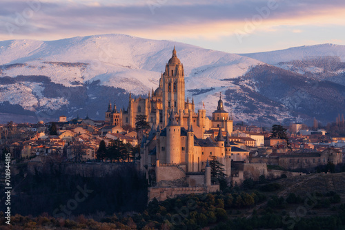 Segovia y sus monumentos (version hora dorada)