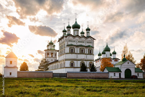 Nikolo-Vyazhishchsky monastery (Vyazhishchi Convent of St. Nicholas) in autumn. Vyazhishchi, Novgorod region. Russia
