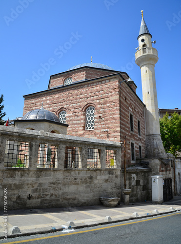 Located in the Uskudar district of Istanbul, the Ahmediye Mosque and Complex was built in 1720 by Eminzade Haci Ahmet Aga.