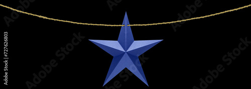 Étoile bleue en suspension sur ficelle, fond noir 