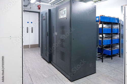 Industrial electric UPS backup system