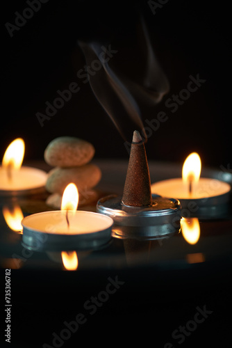 Aromatic incense and smoke for relaxation