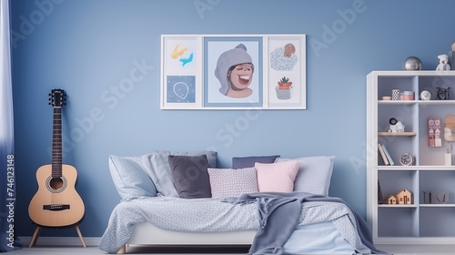 Ramka na obraz lub zdjęcie na ścianie - mockup. Wystrój wnętrza sypialni pokoju młodzieżowego w błękitnych odcieniach - dekoracja