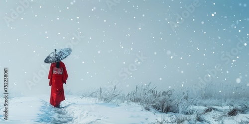 retrato minimalista de una geisha vestida de rojo en mitad de la nieve