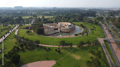 Diseño arquitectónico Biblioteca Virgilio Barco 