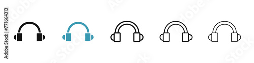 Headset line icon set. customer care support headset sign. helpdesk representative headphones icon. call center headset icon set for Ui designs.