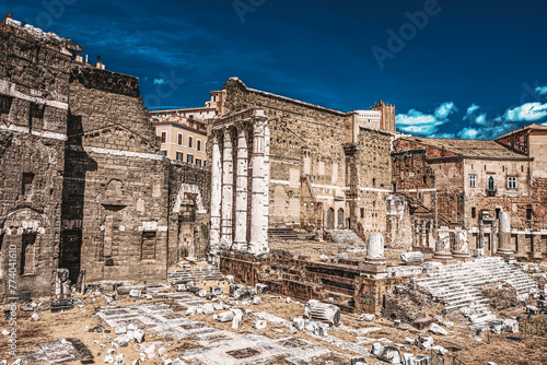 Roman Forum. Ancient, beautiful, incredible Rome.