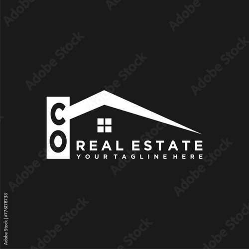 CO Initials Vektor Stok Real Estate Logo Design