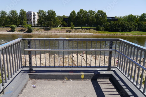 Aussichtspunkt an der Elbuferpromenade in Magdeburg