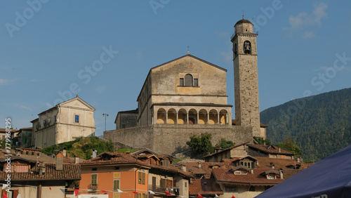 La chiesa di San Giorgio a Bagolino in provincia di Brescia, Lombardia, Italia.