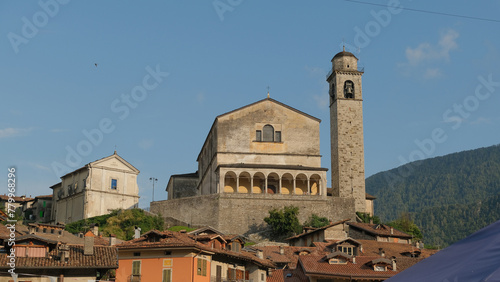 La chiesa di San Giorgio a Bagolino in provincia di Brescia, Lombardia, Italia.
