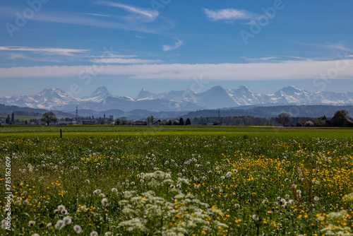 Bergpanorama Schweiz berner Mittelland Eiger Mönch Jungfrau Wind