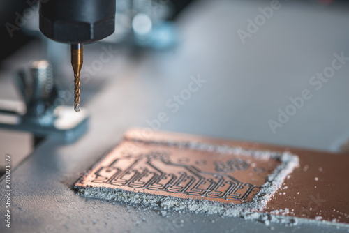 machine with numerical control CNC carries out milling of printed circuit boards, Circuit Engraving, Diy Circuit Boards PCB