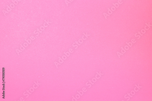 Una cartulina de color rosa para usar como recurso grafico