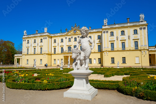 2023-05-02; Branicki Palace and park in Bialystok, Poland