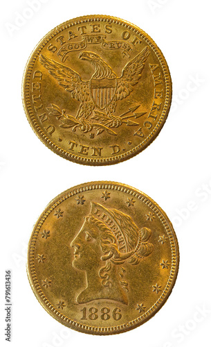 Prawdziwa złota moneta 10 dolarów amerykańskich. Rewers, głowa, liberty i awers z orłem. 1886r. Izolowany. Widoczny każdy detal monety. Widok z góry. Przezroczyste tło.