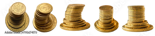 Pięć, rubli awers i rewers, orzeł i głowa, stosy prawdziwych, złotych monet, amerykański dolar. Widok z góry, przezroczyste tło. Izolowane. dolary i ruble w złocie.