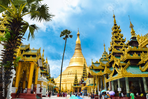 Pagoda Shwedagon en Rangun, Myanmar