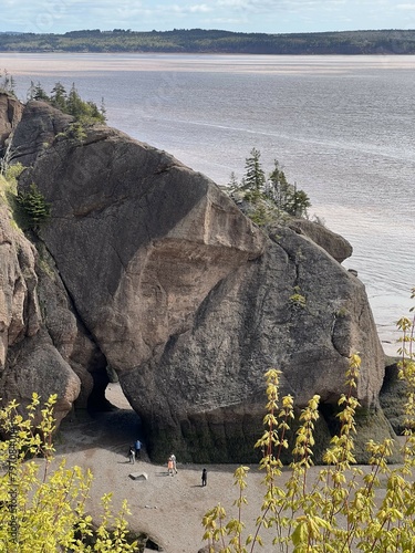 Hopewell Rocks: Coastal Marvels of New Brunswick