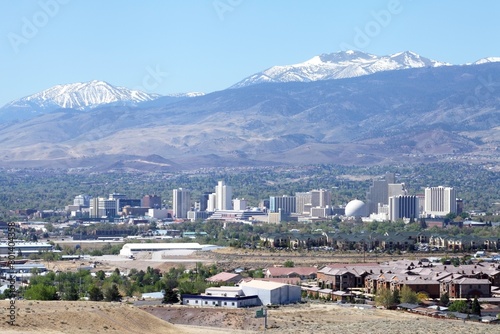 Iconic Reno: Vibrant 4K Image of 'The Biggest Little City in the World' Famed for Its Casinos