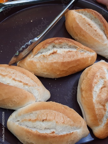 Panadería en el supermercado, pan bolillo