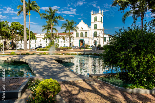 Itu, Sao Paulo, Brazil, March 10, 2022. Fountain at Independencia Square with the Our Lady of Carmo Convent and Seminary, an architectural complex built from 1719 onwards by Carmelite friars, in Itu