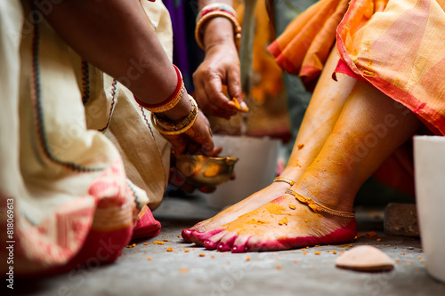 Bengali Wedding Haldi Ritual || Gaye Holud