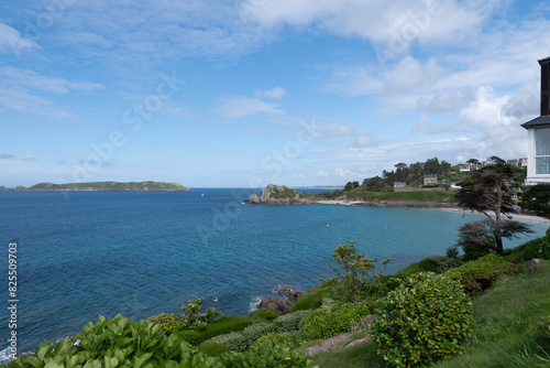 La magnifique plage Trestrignel de Perros-Guirec en Bretagne - France