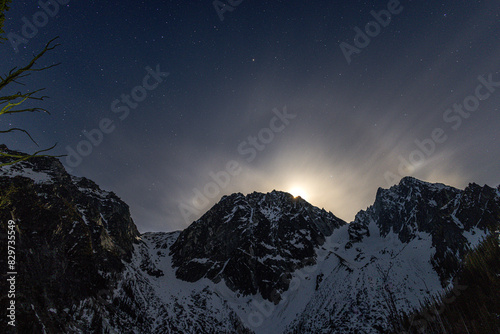 moonrise in the mountains